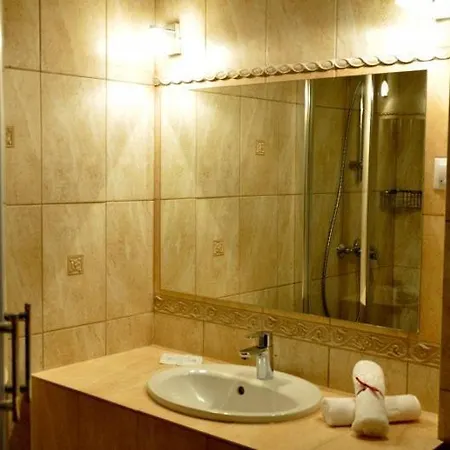 Guest house Margo Lounge & Business