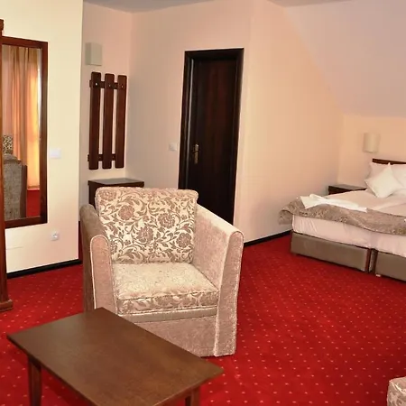 Margo Lounge & Business